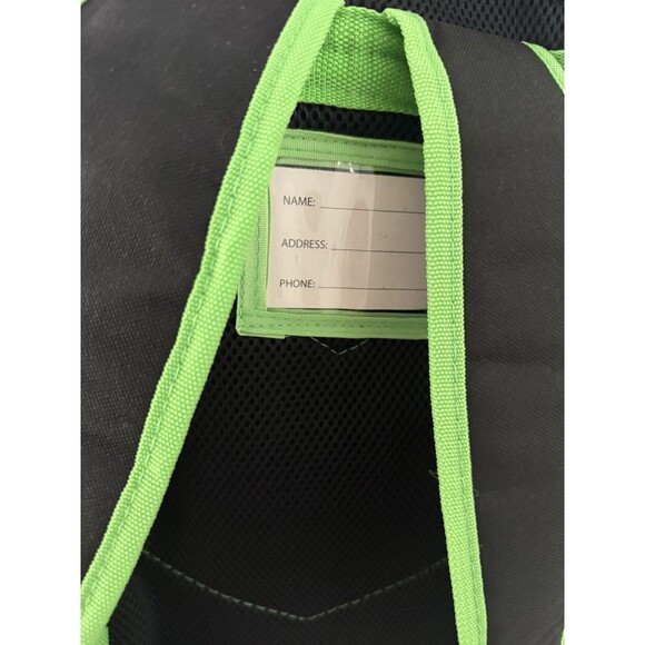 NEW With Tags Boys Hotwheels Car Backpack Green and Black 16" X 12" + FREE CAR - Picture 6 of 10